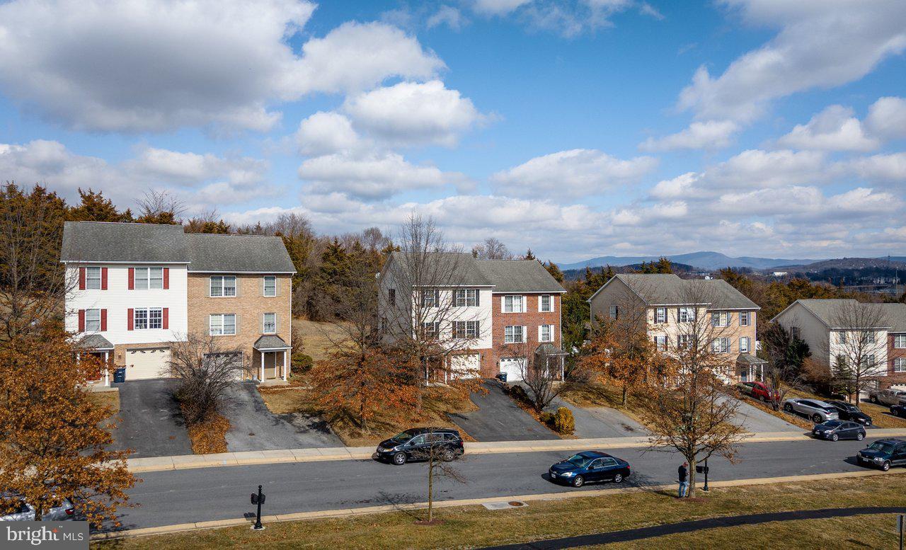 573 POINTE DR, HARRISONBURG, Virginia 22801, 3 Bedrooms Bedrooms, ,2 BathroomsBathrooms,Residential,For sale,573 POINTE DR,VAHC2000566 MLS # VAHC2000566