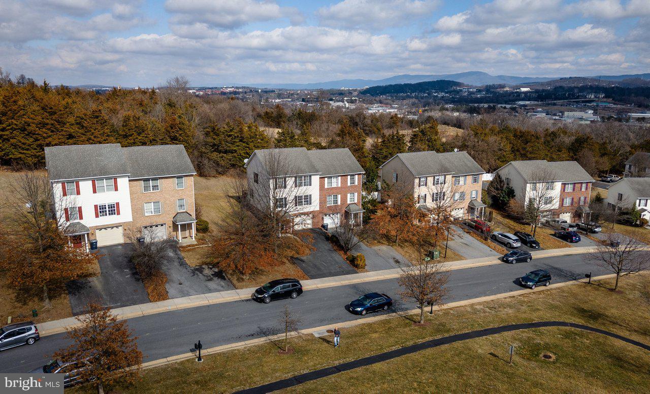 573 POINTE DR, HARRISONBURG, Virginia 22801, 3 Bedrooms Bedrooms, ,2 BathroomsBathrooms,Residential,For sale,573 POINTE DR,VAHC2000566 MLS # VAHC2000566