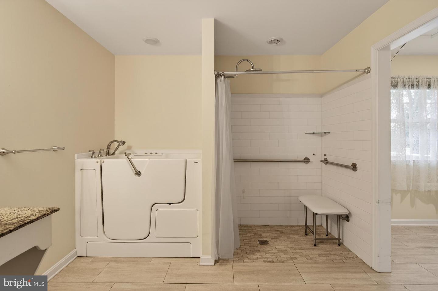 1116 SUMMIT AVE, FRONT ROYAL, Virginia 22630, 4 Bedrooms Bedrooms, ,2 BathroomsBathrooms,Residential,For sale,1116 SUMMIT AVE,VAWR2013544 MLS # VAWR2013544