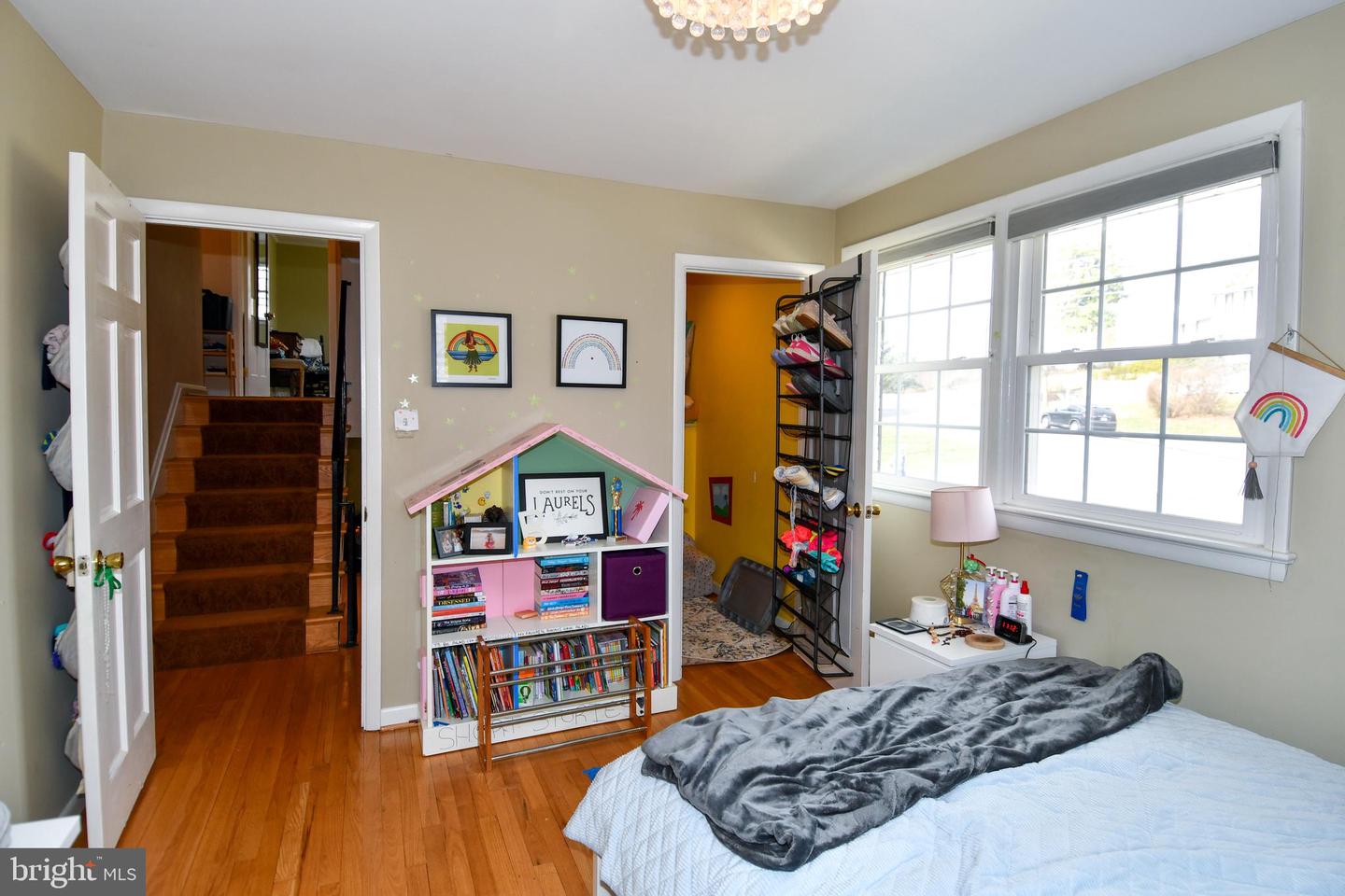 823 NEAL DR, ALEXANDRIA, Virginia 22308, 4 Bedrooms Bedrooms, ,2 BathroomsBathrooms,Residential,For sale,823 NEAL DR,VAFX2293434 MLS # VAFX2293434