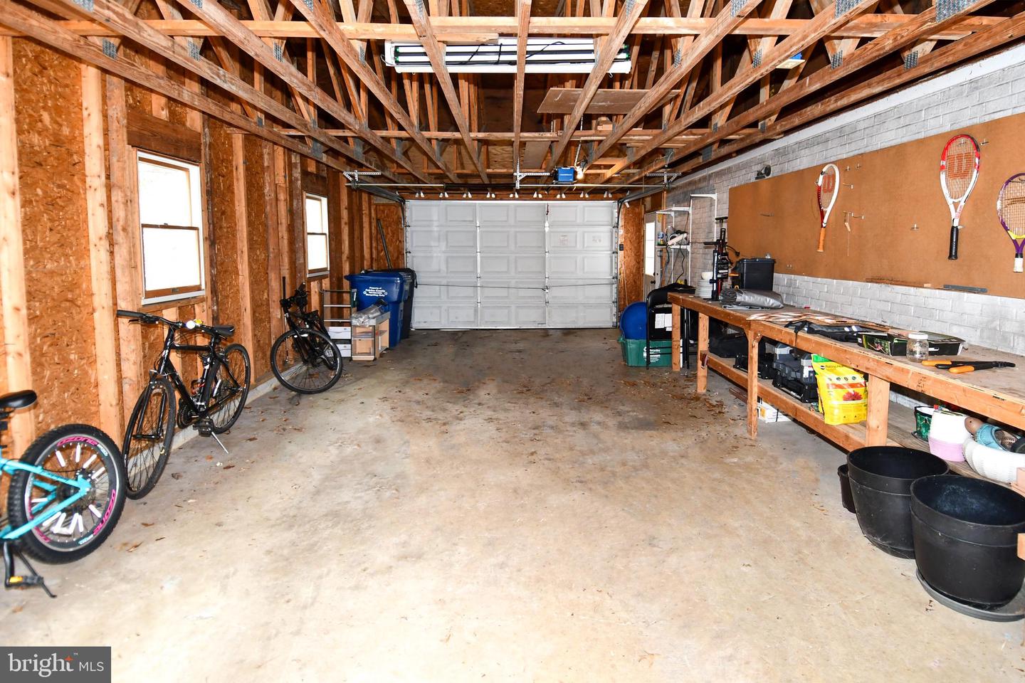 823 NEAL DR, ALEXANDRIA, Virginia 22308, 4 Bedrooms Bedrooms, ,2 BathroomsBathrooms,Residential,For sale,823 NEAL DR,VAFX2293434 MLS # VAFX2293434