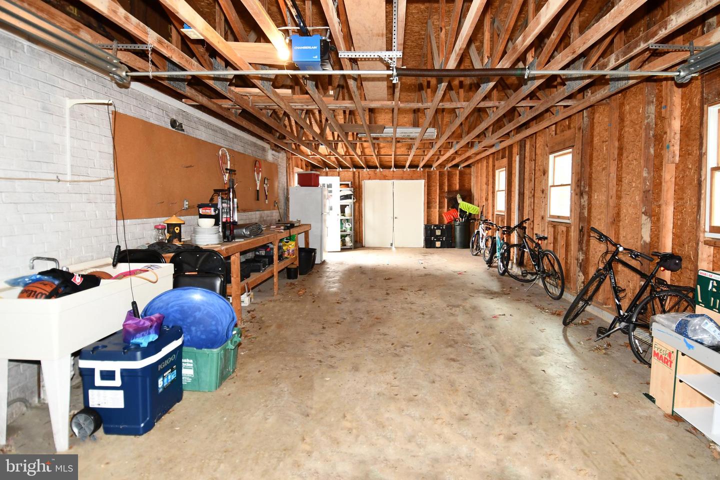 823 NEAL DR, ALEXANDRIA, Virginia 22308, 4 Bedrooms Bedrooms, ,2 BathroomsBathrooms,Residential,For sale,823 NEAL DR,VAFX2293434 MLS # VAFX2293434