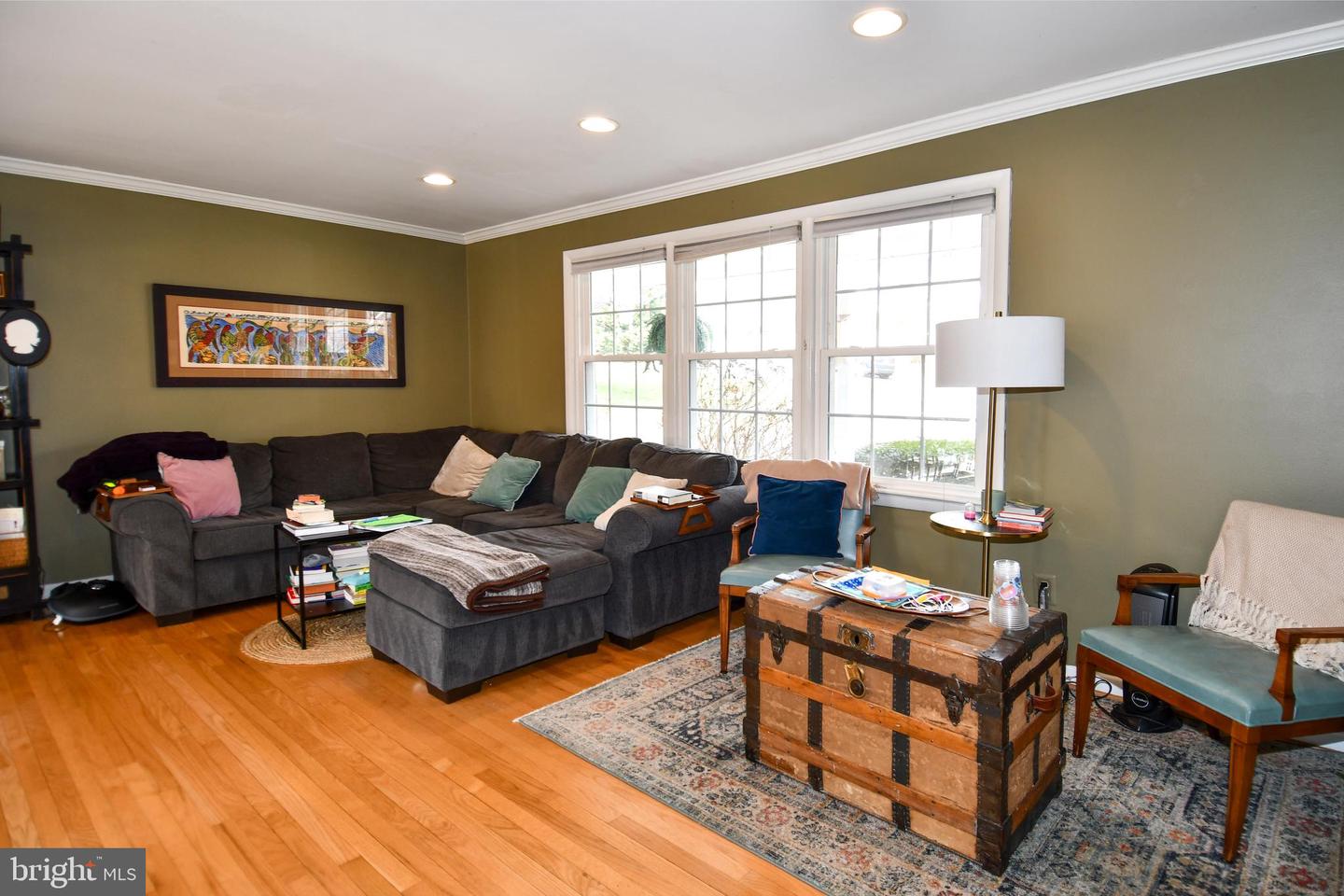 823 NEAL DR, ALEXANDRIA, Virginia 22308, 4 Bedrooms Bedrooms, ,2 BathroomsBathrooms,Residential,For sale,823 NEAL DR,VAFX2293434 MLS # VAFX2293434