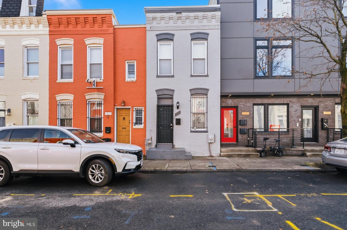 1221 WYLIE ST NE, WASHINGTON, District Of Columbia 20002, 2 Bedrooms Bedrooms, ,1 BathroomBathrooms,Residential,For sale,1221 WYLIE ST NE,DCDC2248400 MLS # DCDC2248400