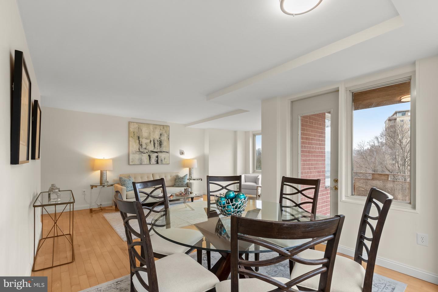 4000 TUNLAW RD NW #1007, WASHINGTON, District Of Columbia 20007, 2 Bedrooms Bedrooms, ,2 BathroomsBathrooms,Residential,For sale,4000 TUNLAW RD NW #1007,DCDC2248492 MLS # DCDC2248492