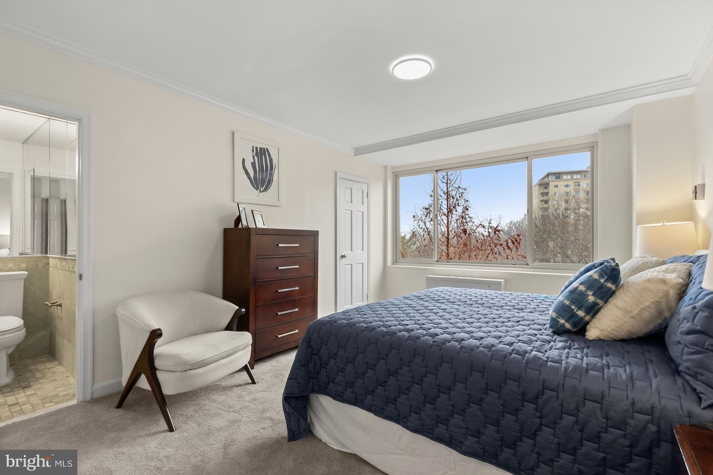 4000 TUNLAW RD NW #1007, WASHINGTON, District Of Columbia 20007, 2 Bedrooms Bedrooms, ,2 BathroomsBathrooms,Residential,For sale,4000 TUNLAW RD NW #1007,DCDC2248492 MLS # DCDC2248492