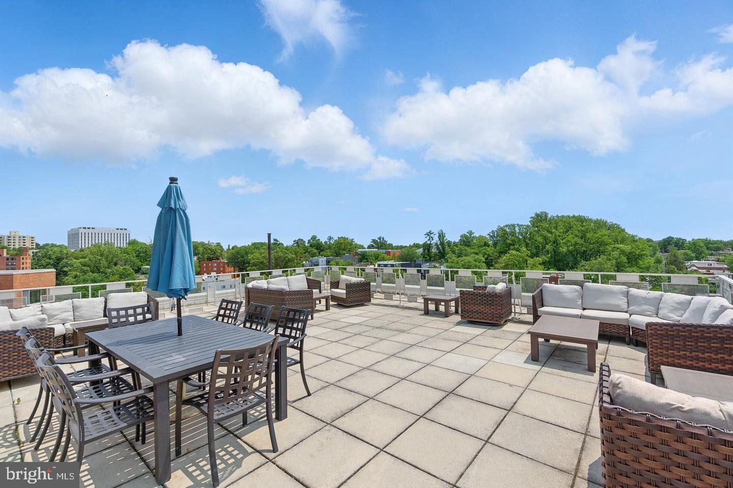 4000 TUNLAW RD NW #1007, WASHINGTON, District Of Columbia 20007, 2 Bedrooms Bedrooms, ,2 BathroomsBathrooms,Residential,For sale,4000 TUNLAW RD NW #1007,DCDC2248492 MLS # DCDC2248492