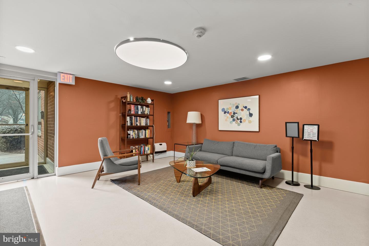 4000 TUNLAW RD NW #1007, WASHINGTON, District Of Columbia 20007, 2 Bedrooms Bedrooms, ,2 BathroomsBathrooms,Residential,For sale,4000 TUNLAW RD NW #1007,DCDC2248492 MLS # DCDC2248492