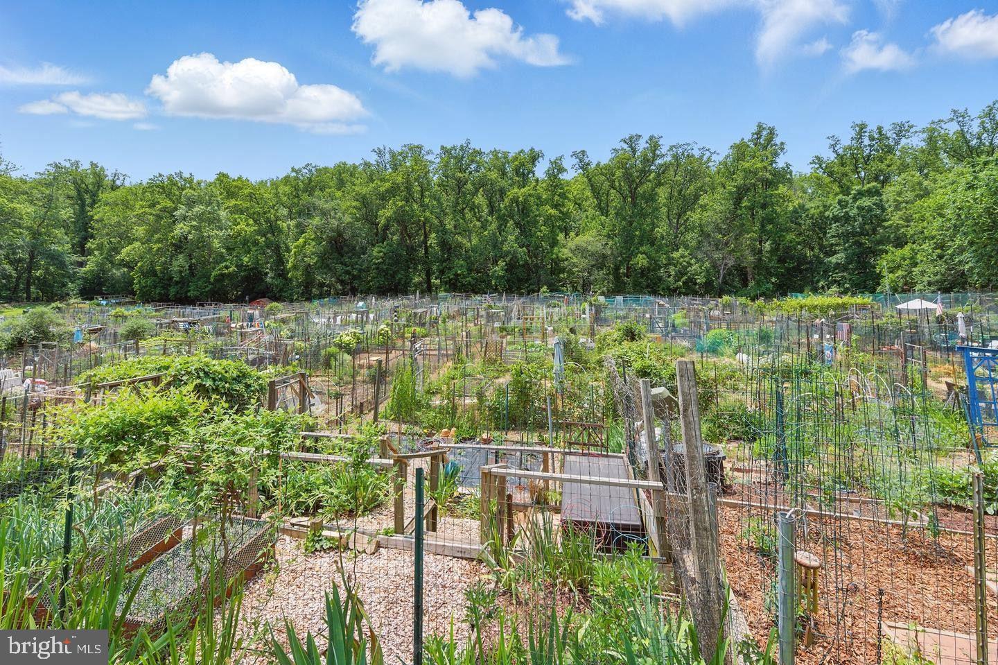 4000 TUNLAW RD NW #1007, WASHINGTON, District Of Columbia 20007, 2 Bedrooms Bedrooms, ,2 BathroomsBathrooms,Residential,For sale,4000 TUNLAW RD NW #1007,DCDC2248492 MLS # DCDC2248492