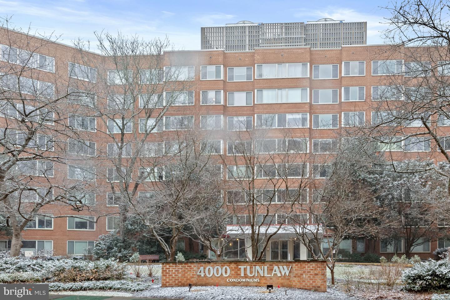 4000 TUNLAW RD NW #1007, WASHINGTON, District Of Columbia 20007, 2 Bedrooms Bedrooms, ,2 BathroomsBathrooms,Residential,For sale,4000 TUNLAW RD NW #1007,DCDC2248492 MLS # DCDC2248492