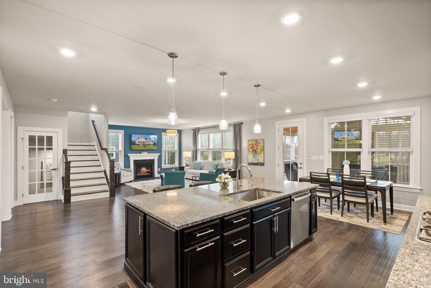 41123 HICKORY HEDGE PL, ALDIE, Virginia 20105, 5 Bedrooms Bedrooms, ,4 BathroomsBathrooms,Residential,For sale,41123 HICKORY HEDGE PL,VALO2117218 MLS # VALO2117218