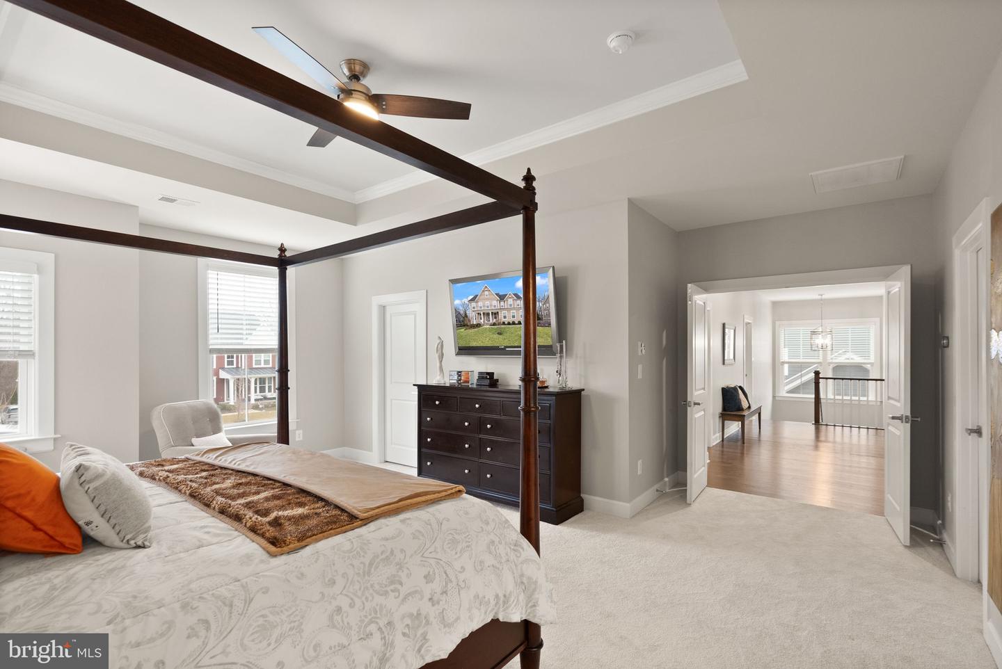 41123 HICKORY HEDGE PL, ALDIE, Virginia 20105, 5 Bedrooms Bedrooms, ,4 BathroomsBathrooms,Residential,For sale,41123 HICKORY HEDGE PL,VALO2117218 MLS # VALO2117218