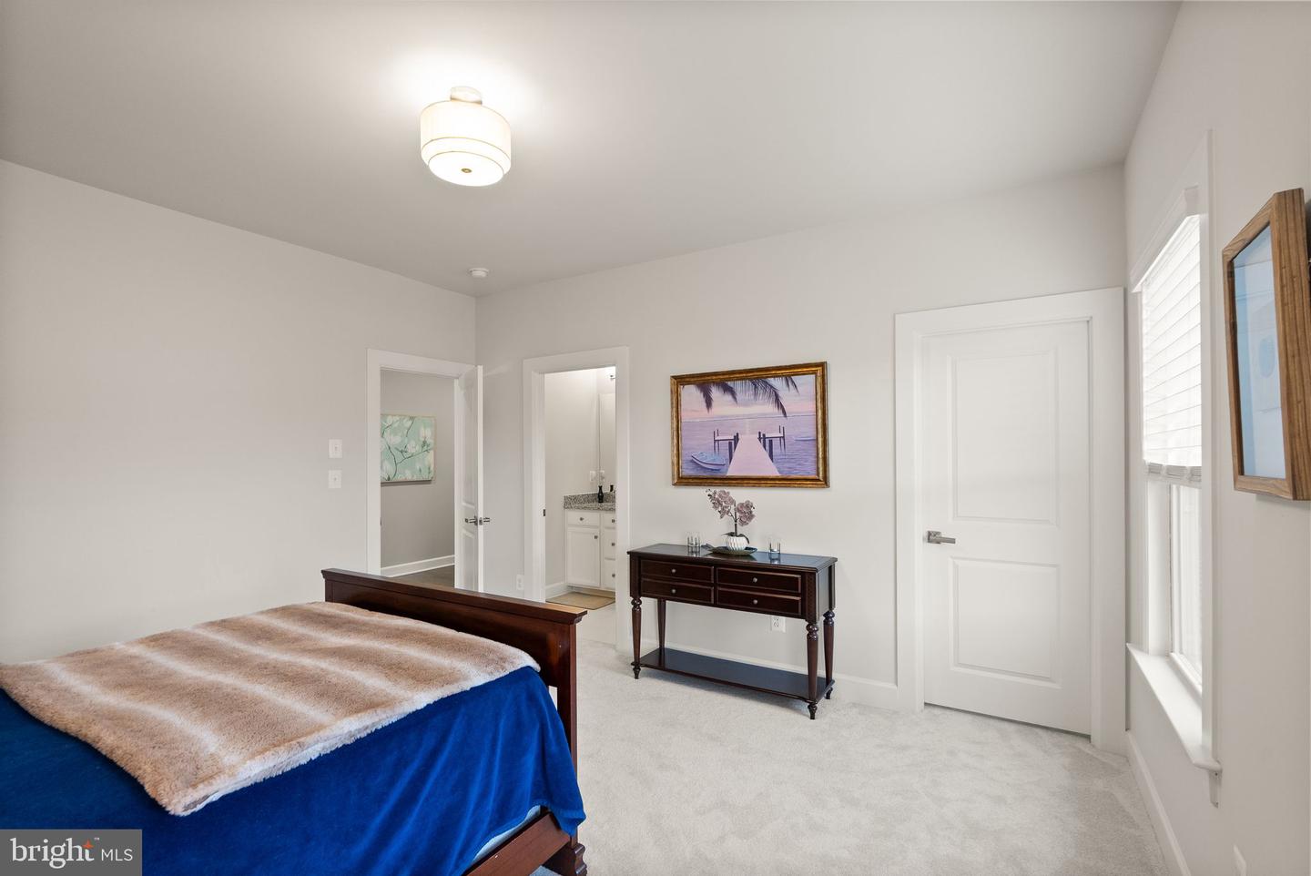 41123 HICKORY HEDGE PL, ALDIE, Virginia 20105, 5 Bedrooms Bedrooms, ,4 BathroomsBathrooms,Residential,For sale,41123 HICKORY HEDGE PL,VALO2117218 MLS # VALO2117218