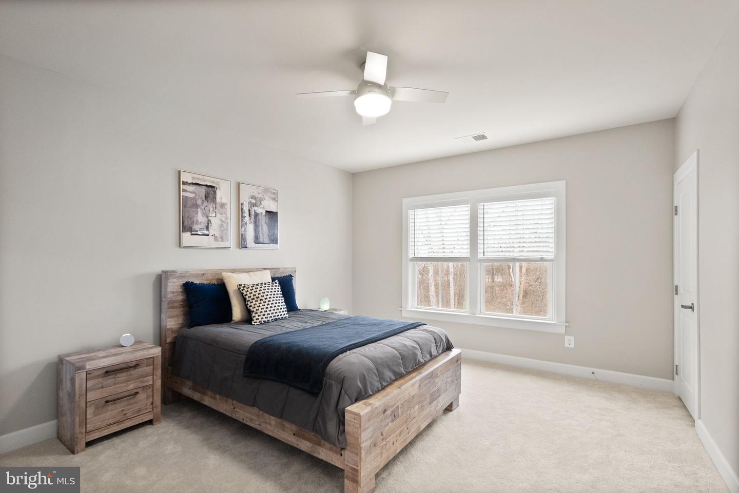 41123 HICKORY HEDGE PL, ALDIE, Virginia 20105, 5 Bedrooms Bedrooms, ,4 BathroomsBathrooms,Residential,For sale,41123 HICKORY HEDGE PL,VALO2117218 MLS # VALO2117218