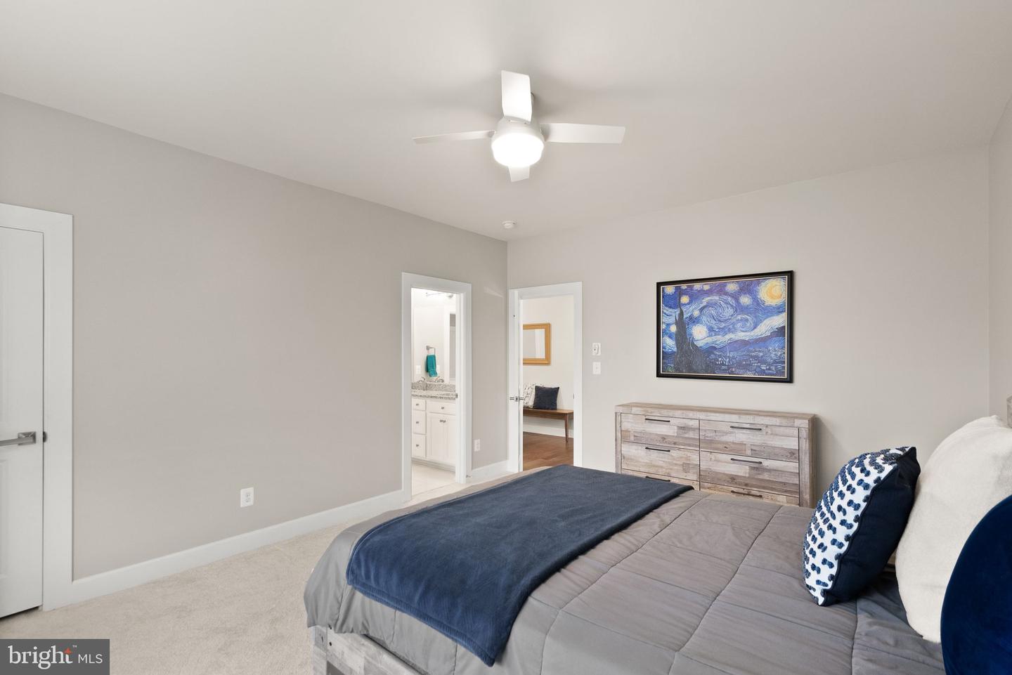 41123 HICKORY HEDGE PL, ALDIE, Virginia 20105, 5 Bedrooms Bedrooms, ,4 BathroomsBathrooms,Residential,For sale,41123 HICKORY HEDGE PL,VALO2117218 MLS # VALO2117218