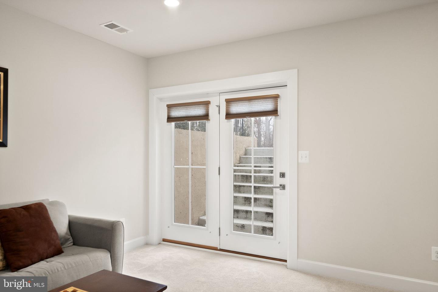 41123 HICKORY HEDGE PL, ALDIE, Virginia 20105, 5 Bedrooms Bedrooms, ,4 BathroomsBathrooms,Residential,For sale,41123 HICKORY HEDGE PL,VALO2117218 MLS # VALO2117218