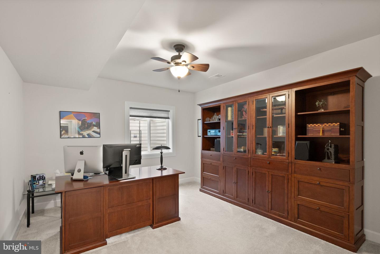 41123 HICKORY HEDGE PL, ALDIE, Virginia 20105, 5 Bedrooms Bedrooms, ,4 BathroomsBathrooms,Residential,For sale,41123 HICKORY HEDGE PL,VALO2117218 MLS # VALO2117218