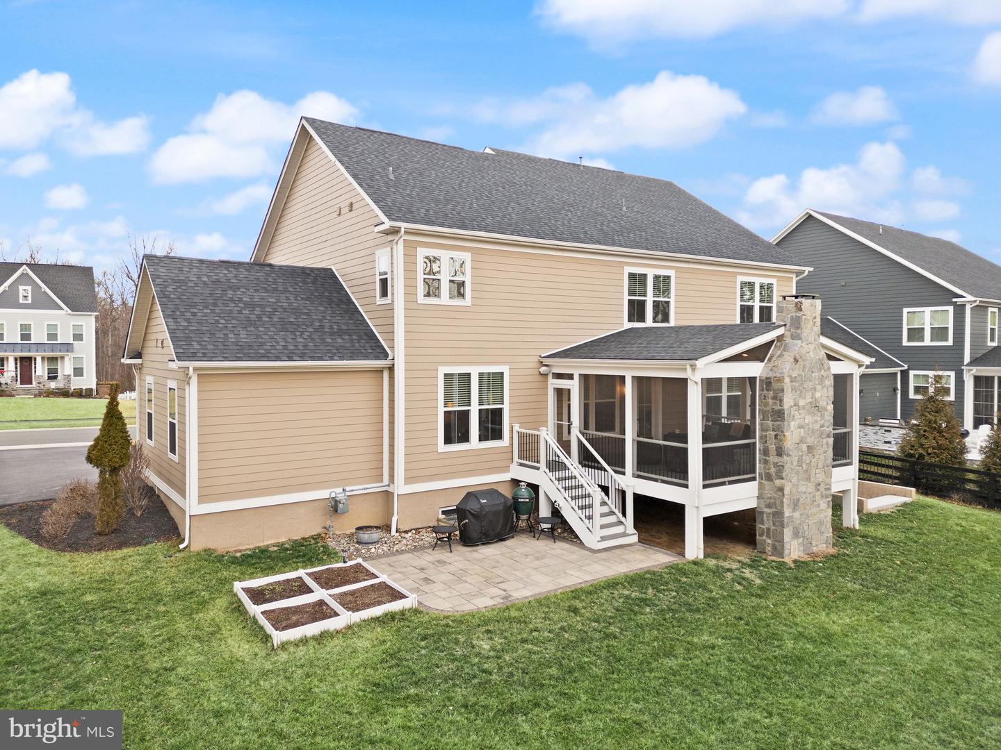 41123 HICKORY HEDGE PL, ALDIE, Virginia 20105, 5 Bedrooms Bedrooms, ,4 BathroomsBathrooms,Residential,For sale,41123 HICKORY HEDGE PL,VALO2117218 MLS # VALO2117218