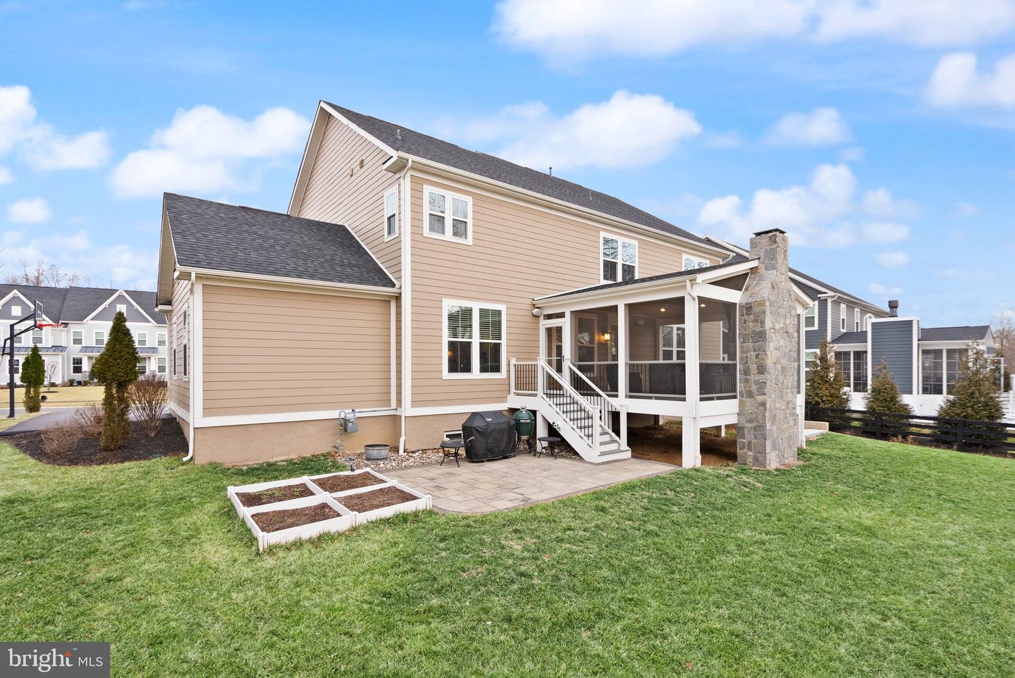 41123 HICKORY HEDGE PL, ALDIE, Virginia 20105, 5 Bedrooms Bedrooms, ,4 BathroomsBathrooms,Residential,For sale,41123 HICKORY HEDGE PL,VALO2117218 MLS # VALO2117218