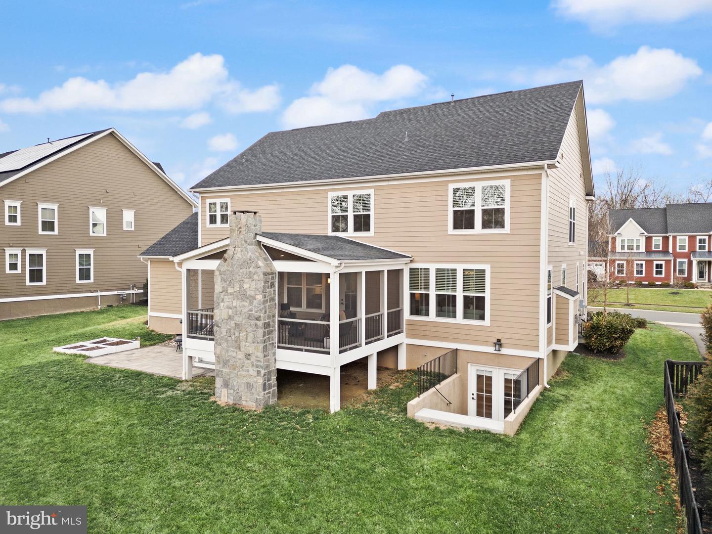 41123 HICKORY HEDGE PL, ALDIE, Virginia 20105, 5 Bedrooms Bedrooms, ,4 BathroomsBathrooms,Residential,For sale,41123 HICKORY HEDGE PL,VALO2117218 MLS # VALO2117218