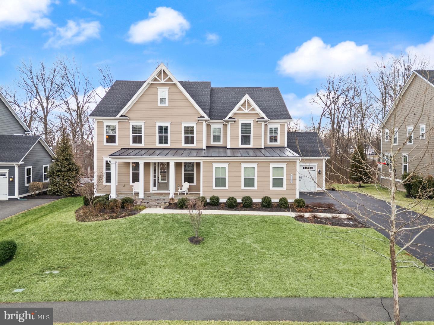 41123 HICKORY HEDGE PL, ALDIE, Virginia 20105, 5 Bedrooms Bedrooms, ,4 BathroomsBathrooms,Residential,For sale,41123 HICKORY HEDGE PL,VALO2117218 MLS # VALO2117218