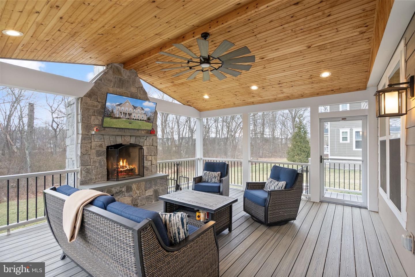 41123 HICKORY HEDGE PL, ALDIE, Virginia 20105, 5 Bedrooms Bedrooms, ,4 BathroomsBathrooms,Residential,For sale,41123 HICKORY HEDGE PL,VALO2117218 MLS # VALO2117218