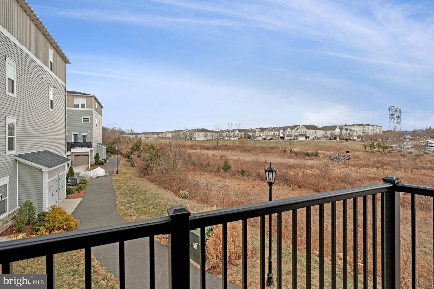 41949 PICKWICK MILL TER, ALDIE, Virginia 20105, 3 Bedrooms Bedrooms, ,2 BathroomsBathrooms,Residential,For sale,41949 PICKWICK MILL TER,VALO2117224 MLS # VALO2117224