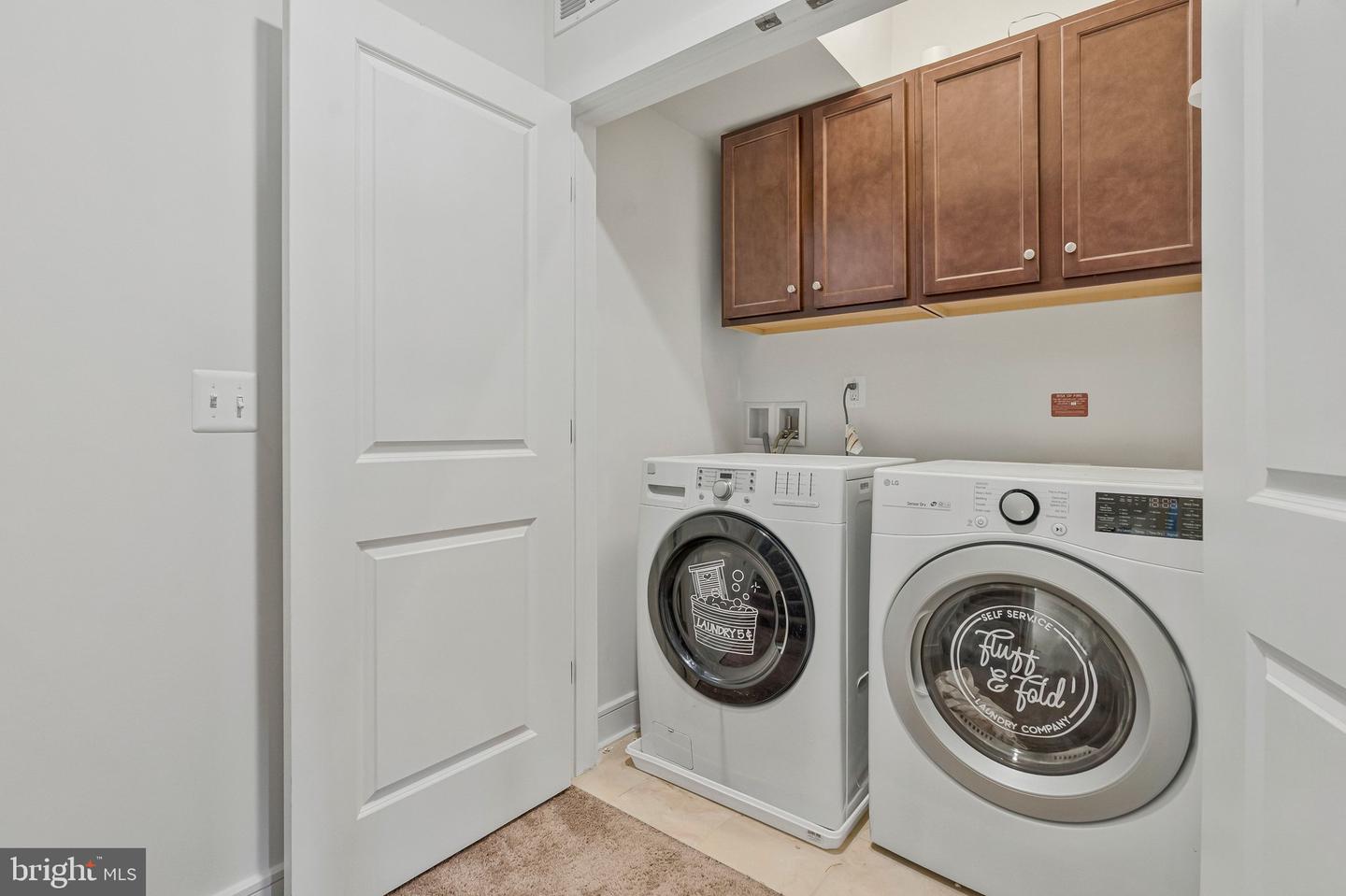 41949 PICKWICK MILL TER, ALDIE, Virginia 20105, 3 Bedrooms Bedrooms, ,2 BathroomsBathrooms,Residential,For sale,41949 PICKWICK MILL TER,VALO2117224 MLS # VALO2117224