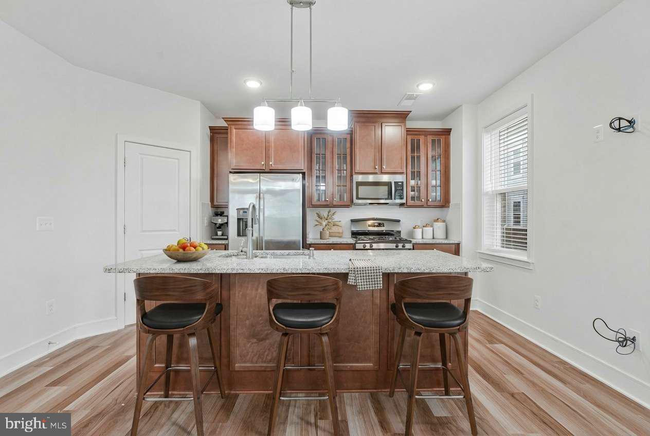 41949 PICKWICK MILL TER, ALDIE, Virginia 20105, 3 Bedrooms Bedrooms, ,2 BathroomsBathrooms,Residential,For sale,41949 PICKWICK MILL TER,VALO2117224 MLS # VALO2117224