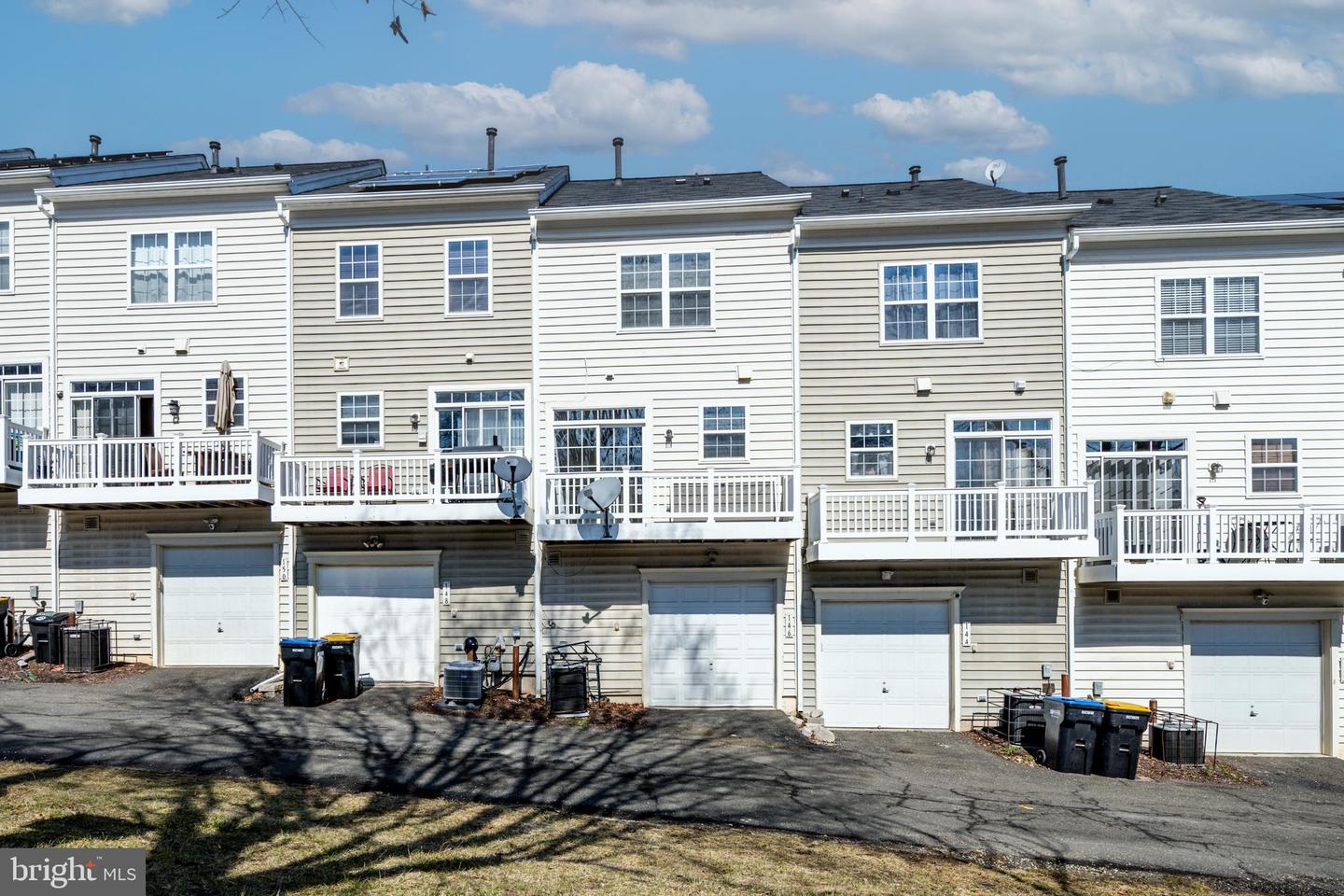 146 SW DANBURY ST SW, WASHINGTON, District Of Columbia 20032, 3 Bedrooms Bedrooms, ,3 BathroomsBathrooms,Residential,For sale,146 SW DANBURY ST SW,DCDC2248600 MLS # DCDC2248600