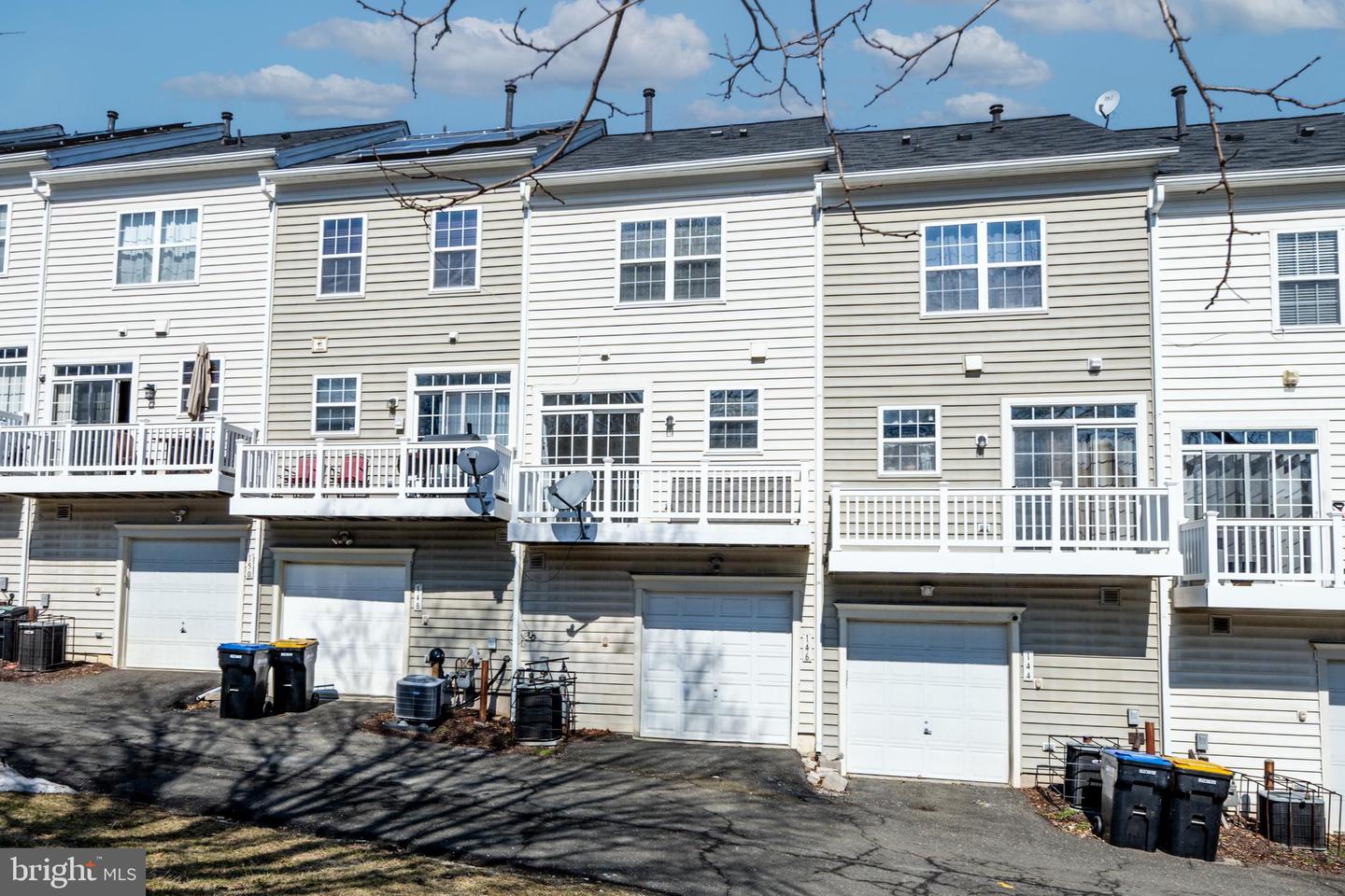 146 SW DANBURY ST SW, WASHINGTON, District Of Columbia 20032, 3 Bedrooms Bedrooms, ,3 BathroomsBathrooms,Residential,For sale,146 SW DANBURY ST SW,DCDC2248600 MLS # DCDC2248600