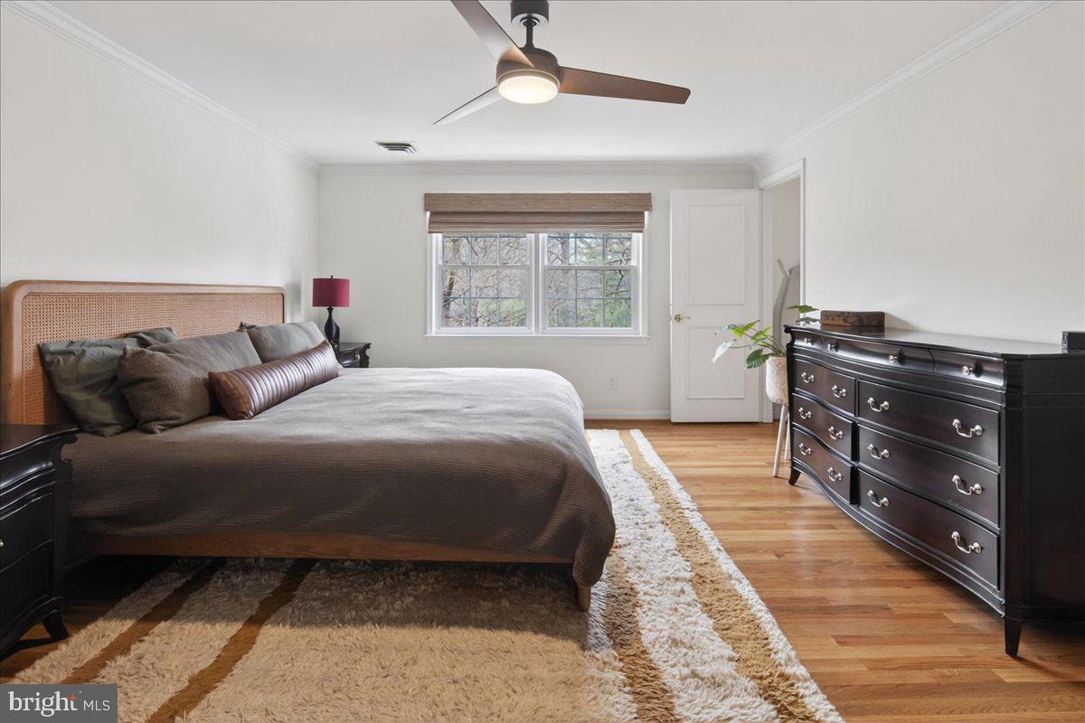 4201 PICKERING PL, ALEXANDRIA, Virginia 22309, 5 Bedrooms Bedrooms, ,2 BathroomsBathrooms,Residential,For sale,4201 PICKERING PL,VAFX2293900 MLS # VAFX2293900