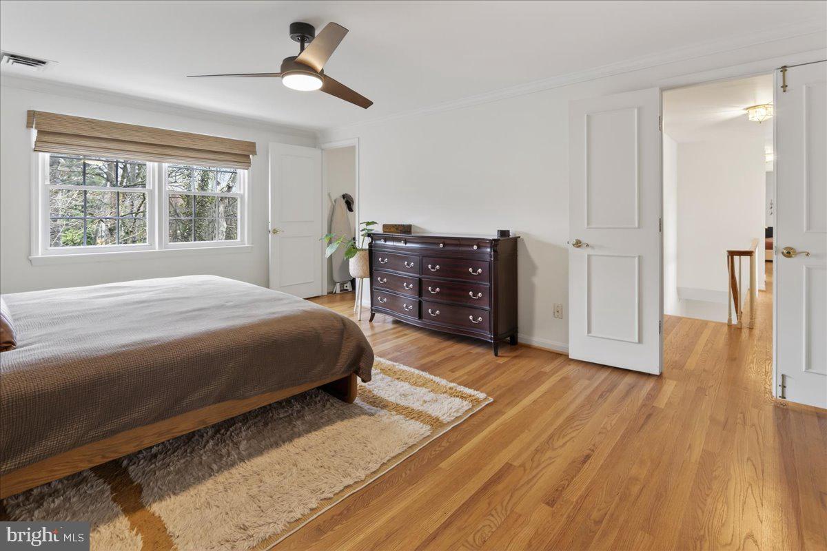 4201 PICKERING PL, ALEXANDRIA, Virginia 22309, 5 Bedrooms Bedrooms, ,2 BathroomsBathrooms,Residential,For sale,4201 PICKERING PL,VAFX2293900 MLS # VAFX2293900