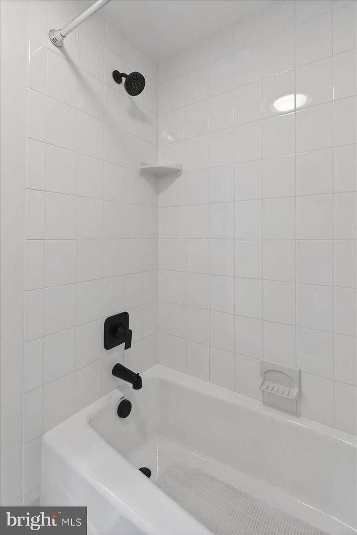 4201 PICKERING PL, ALEXANDRIA, Virginia 22309, 5 Bedrooms Bedrooms, ,2 BathroomsBathrooms,Residential,For sale,4201 PICKERING PL,VAFX2293900 MLS # VAFX2293900