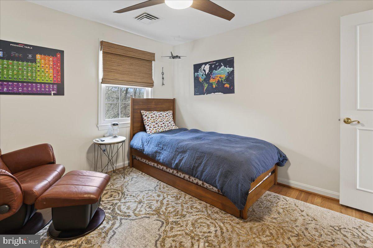 4201 PICKERING PL, ALEXANDRIA, Virginia 22309, 5 Bedrooms Bedrooms, ,2 BathroomsBathrooms,Residential,For sale,4201 PICKERING PL,VAFX2293900 MLS # VAFX2293900