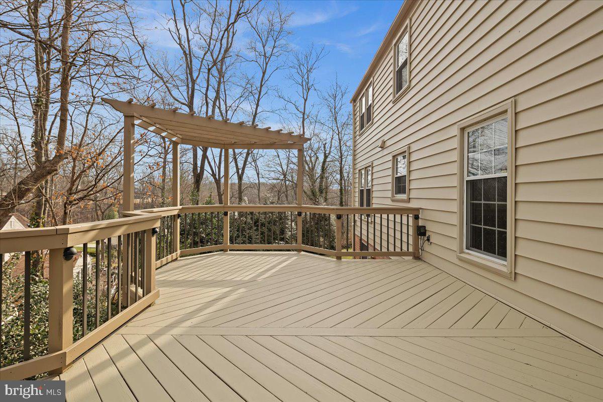 4201 PICKERING PL, ALEXANDRIA, Virginia 22309, 5 Bedrooms Bedrooms, ,2 BathroomsBathrooms,Residential,For sale,4201 PICKERING PL,VAFX2293900 MLS # VAFX2293900