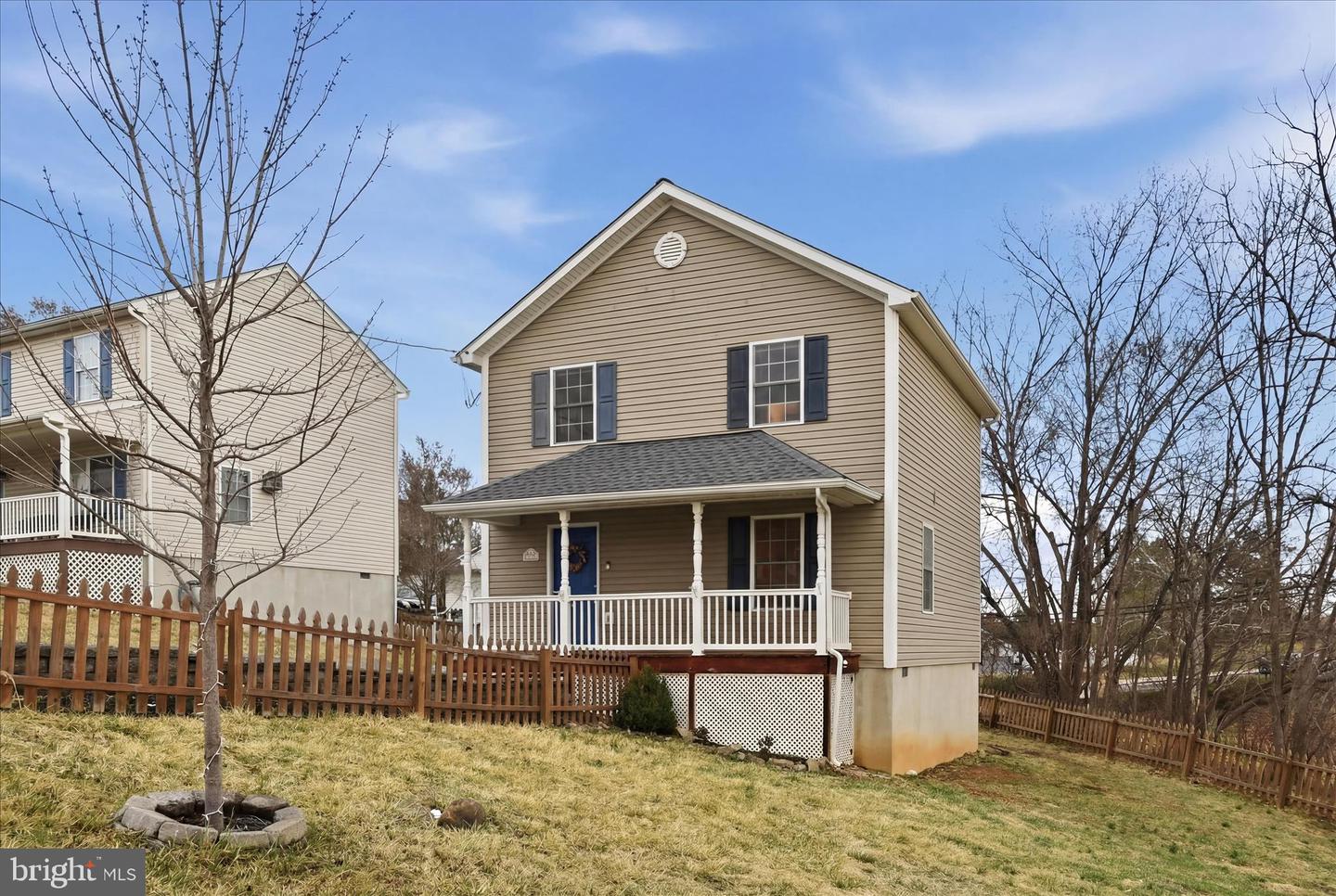 322 ALSBERRY ST, STRASBURG, Virginia 22657, 3 Bedrooms Bedrooms, ,2 BathroomsBathrooms,Residential,For sale,322 ALSBERRY ST,VASH2013722 MLS # VASH2013722