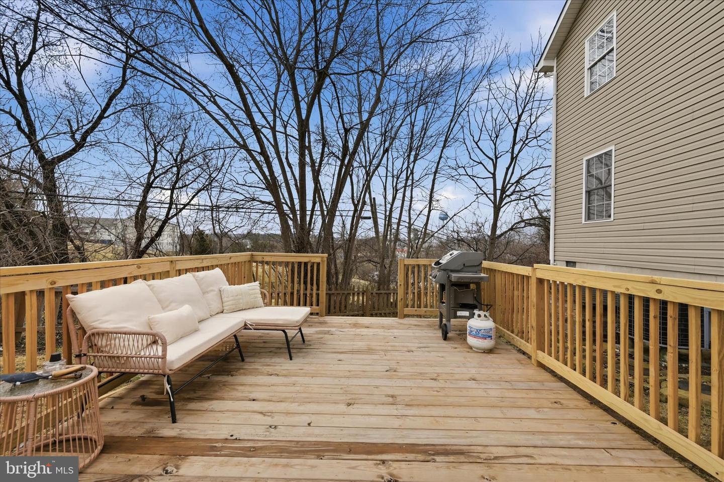 322 ALSBERRY ST, STRASBURG, Virginia 22657, 3 Bedrooms Bedrooms, ,2 BathroomsBathrooms,Residential,For sale,322 ALSBERRY ST,VASH2013722 MLS # VASH2013722