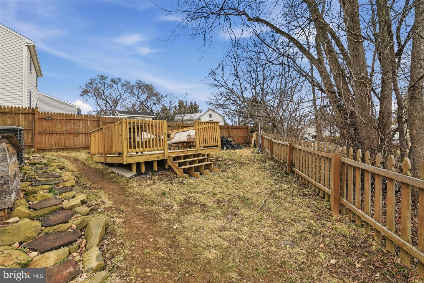 322 ALSBERRY ST, STRASBURG, Virginia 22657, 3 Bedrooms Bedrooms, ,2 BathroomsBathrooms,Residential,For sale,322 ALSBERRY ST,VASH2013722 MLS # VASH2013722