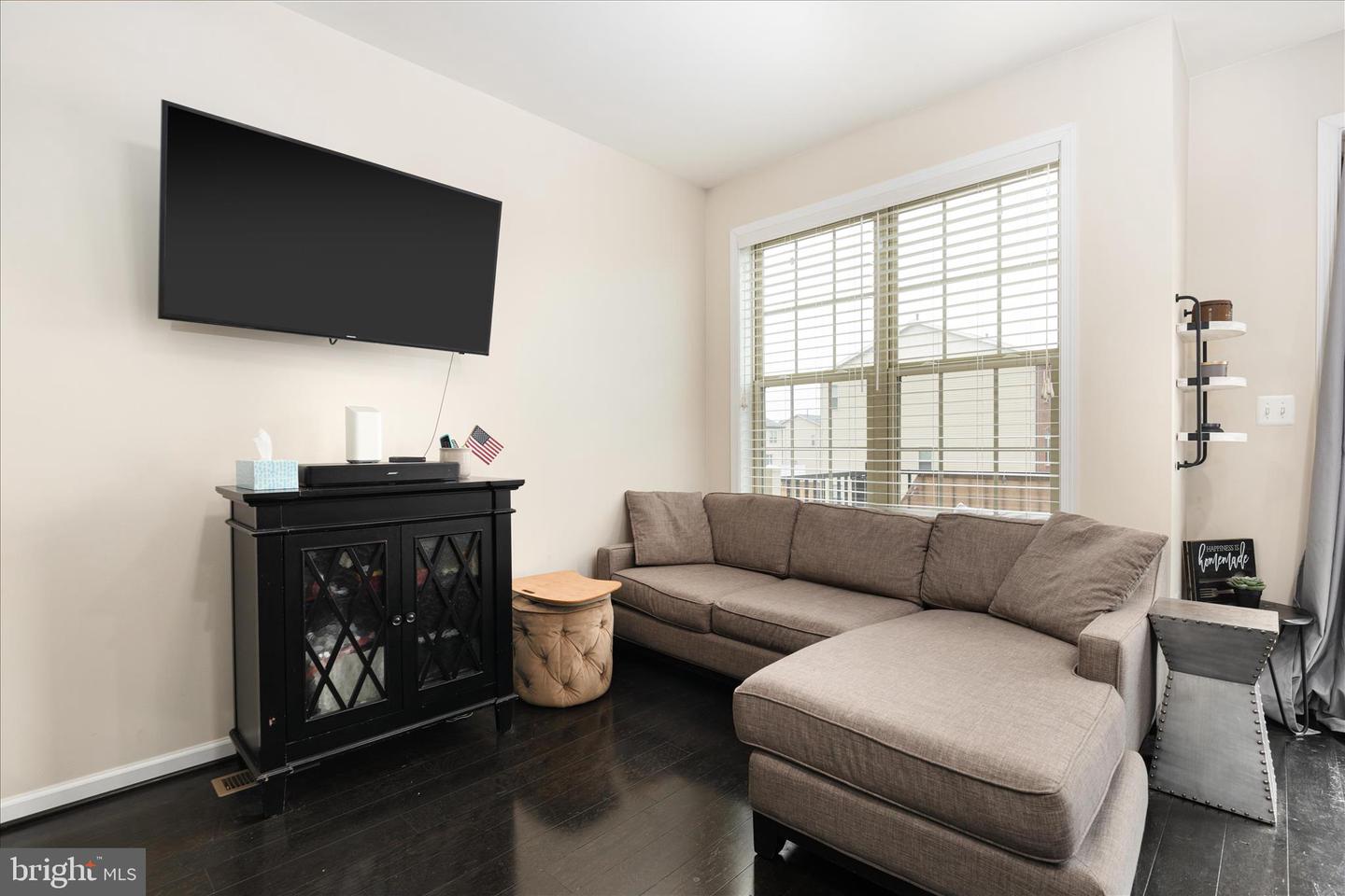 15995 MARSH PL, HAYMARKET, Virginia 20169, 3 Bedrooms Bedrooms, ,4 BathroomsBathrooms,Residential,For sale,15995 MARSH PL,VAPW2113706 MLS # VAPW2113706