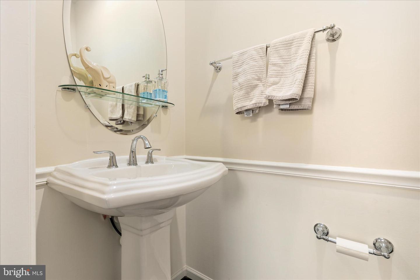 15995 MARSH PL, HAYMARKET, Virginia 20169, 3 Bedrooms Bedrooms, ,4 BathroomsBathrooms,Residential,For sale,15995 MARSH PL,VAPW2113706 MLS # VAPW2113706