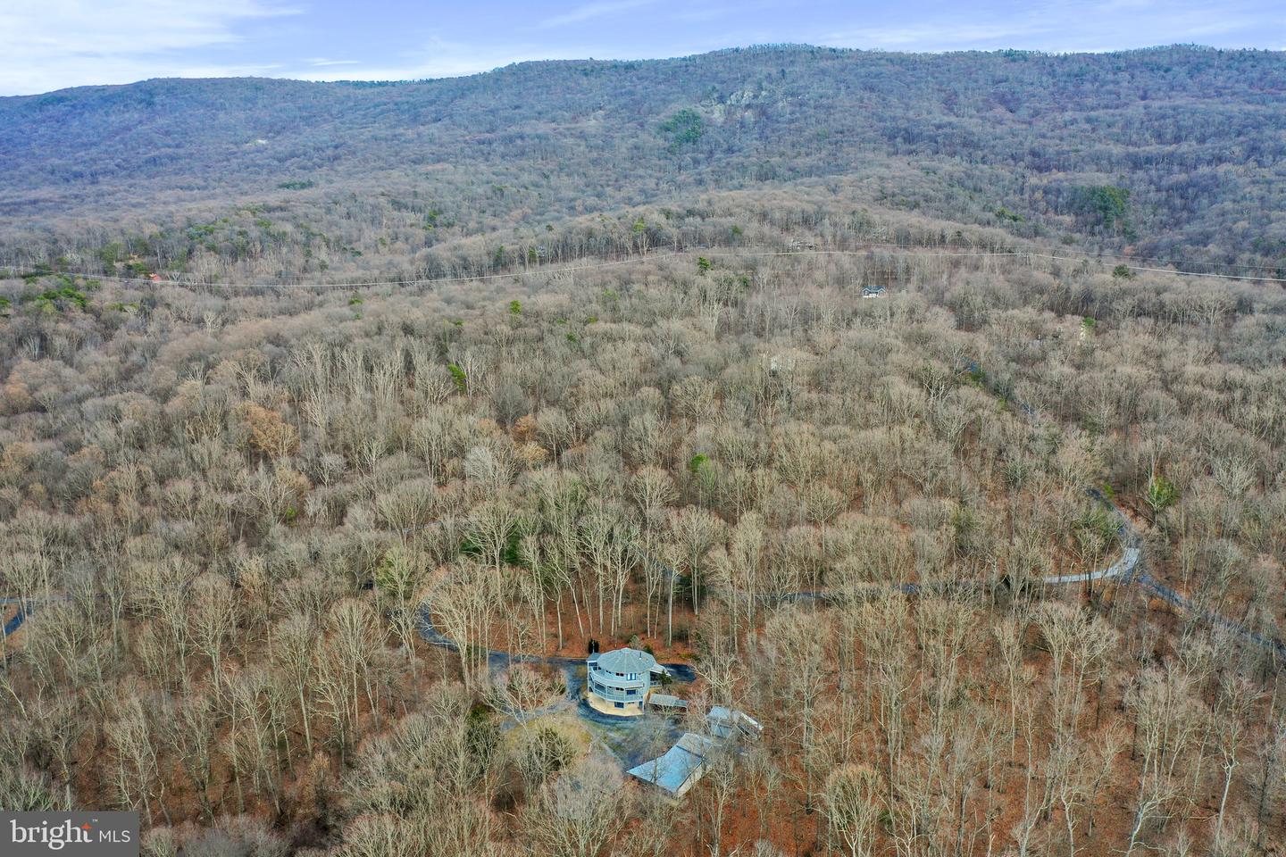 308 BRUSH LEAF LN, MOUNT JACKSON, Virginia 22842, 2 Bedrooms Bedrooms, 13 Rooms Rooms,2 BathroomsBathrooms,Residential,For sale,308 BRUSH LEAF LN,VASH2013728 MLS # VASH2013728