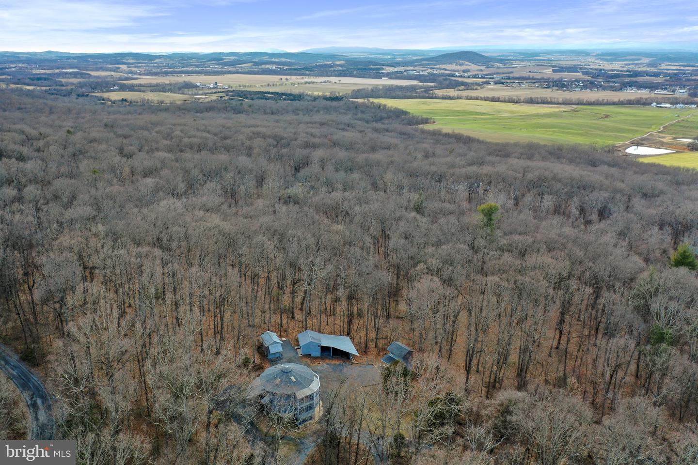 308 BRUSH LEAF LN, MOUNT JACKSON, Virginia 22842, 2 Bedrooms Bedrooms, 13 Rooms Rooms,2 BathroomsBathrooms,Residential,For sale,308 BRUSH LEAF LN,VASH2013728 MLS # VASH2013728