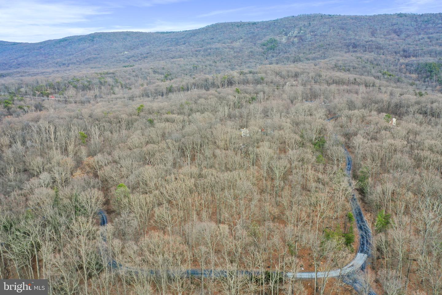 308 BRUSH LEAF LN, MOUNT JACKSON, Virginia 22842, 2 Bedrooms Bedrooms, 13 Rooms Rooms,2 BathroomsBathrooms,Residential,For sale,308 BRUSH LEAF LN,VASH2013728 MLS # VASH2013728