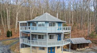 308 BRUSH LEAF LN, MOUNT JACKSON, Virginia 22842, 2 Bedrooms Bedrooms, 13 Rooms Rooms,2 BathroomsBathrooms,Residential,For sale,308 BRUSH LEAF LN,VASH2013728 MLS # VASH2013728