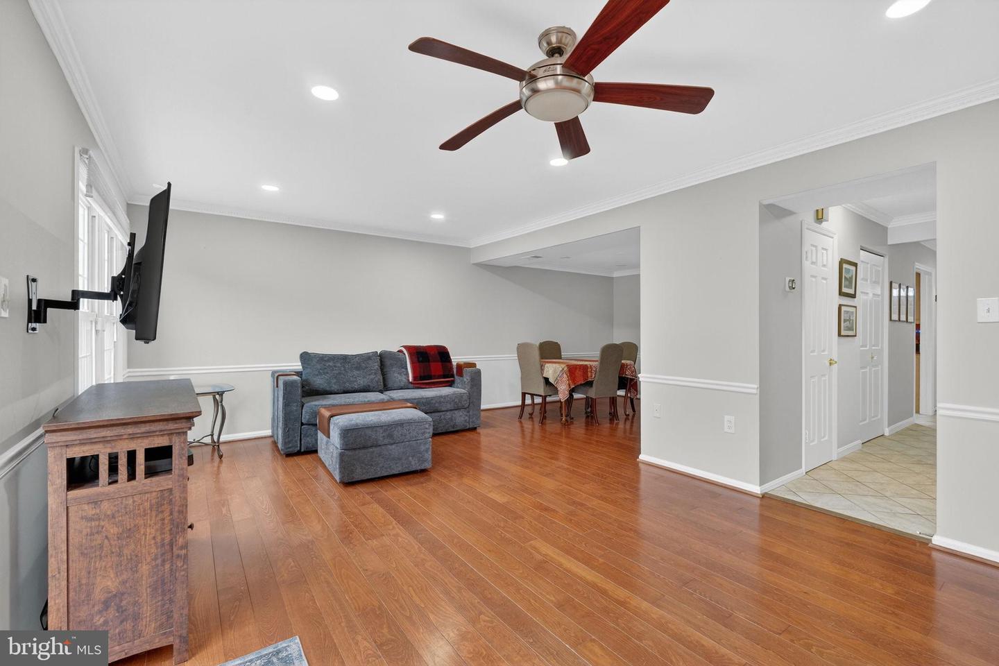 4309 GYPSY CT, ALEXANDRIA, Virginia 22310, 3 Bedrooms Bedrooms, 7 Rooms Rooms,2 BathroomsBathrooms,Residential,For sale,4309 GYPSY CT,VAFX2294010 MLS # VAFX2294010