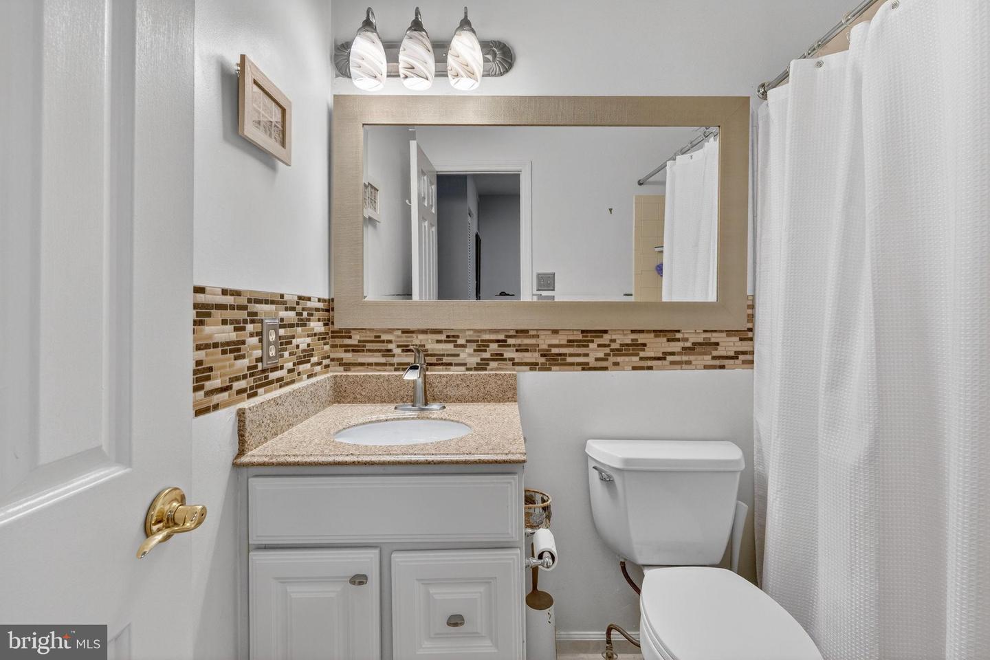 4309 GYPSY CT, ALEXANDRIA, Virginia 22310, 3 Bedrooms Bedrooms, 7 Rooms Rooms,2 BathroomsBathrooms,Residential,For sale,4309 GYPSY CT,VAFX2294010 MLS # VAFX2294010