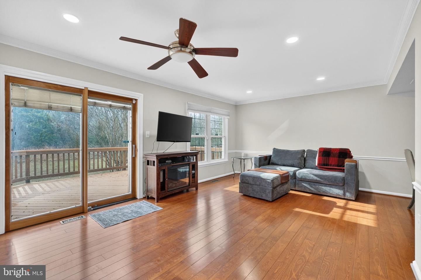 4309 GYPSY CT, ALEXANDRIA, Virginia 22310, 3 Bedrooms Bedrooms, 7 Rooms Rooms,2 BathroomsBathrooms,Residential,For sale,4309 GYPSY CT,VAFX2294010 MLS # VAFX2294010