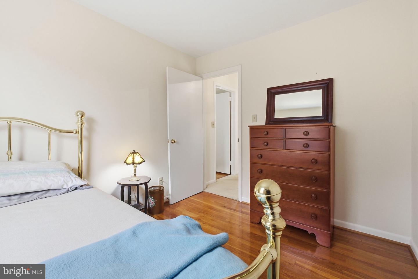 2106 WAKEFIELD ST, ALEXANDRIA, Virginia 22308, 3 Bedrooms Bedrooms, 8 Rooms Rooms,2 BathroomsBathrooms,Residential,For sale,2106 WAKEFIELD ST,VAFX2294238 MLS # VAFX2294238