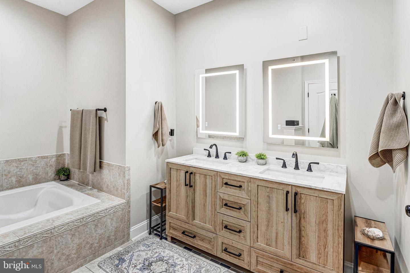 13804 GREENDALE DR, WOODBRIDGE, Virginia 22191, 4 Bedrooms Bedrooms, ,2 BathroomsBathrooms,Residential,For sale,13804 GREENDALE DR,VAPW2113784 MLS # VAPW2113784